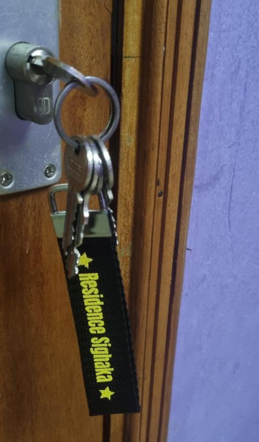 Residence Sighaka - Studio Meuble Vip Avec Wifi, Gardien, Parking Douala Luaran gambar