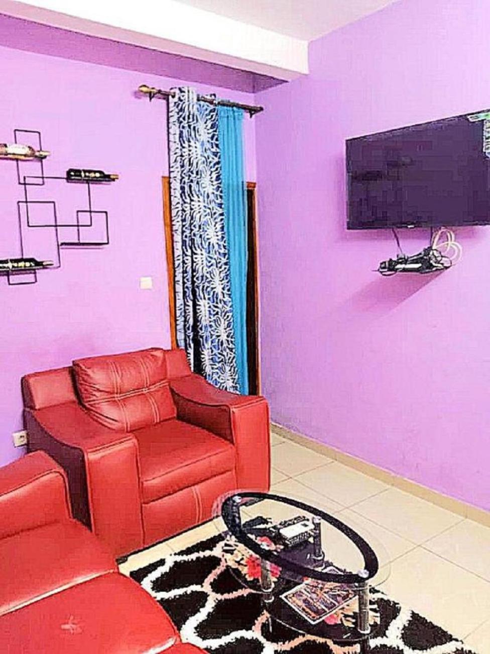 Residence Sighaka - Studio Meuble Vip Avec Wifi, Gardien, Parking Douala Luaran gambar
